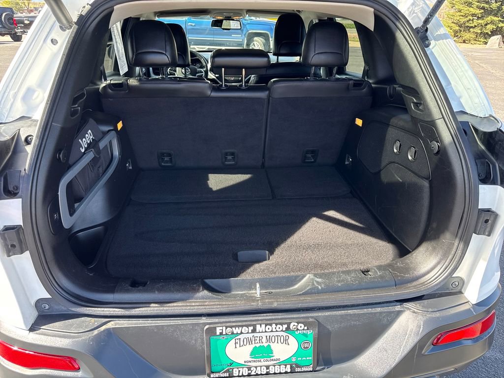 Used 2016 Jeep Cherokee Trailhawk w/ Comfort/Convenience Group image 22