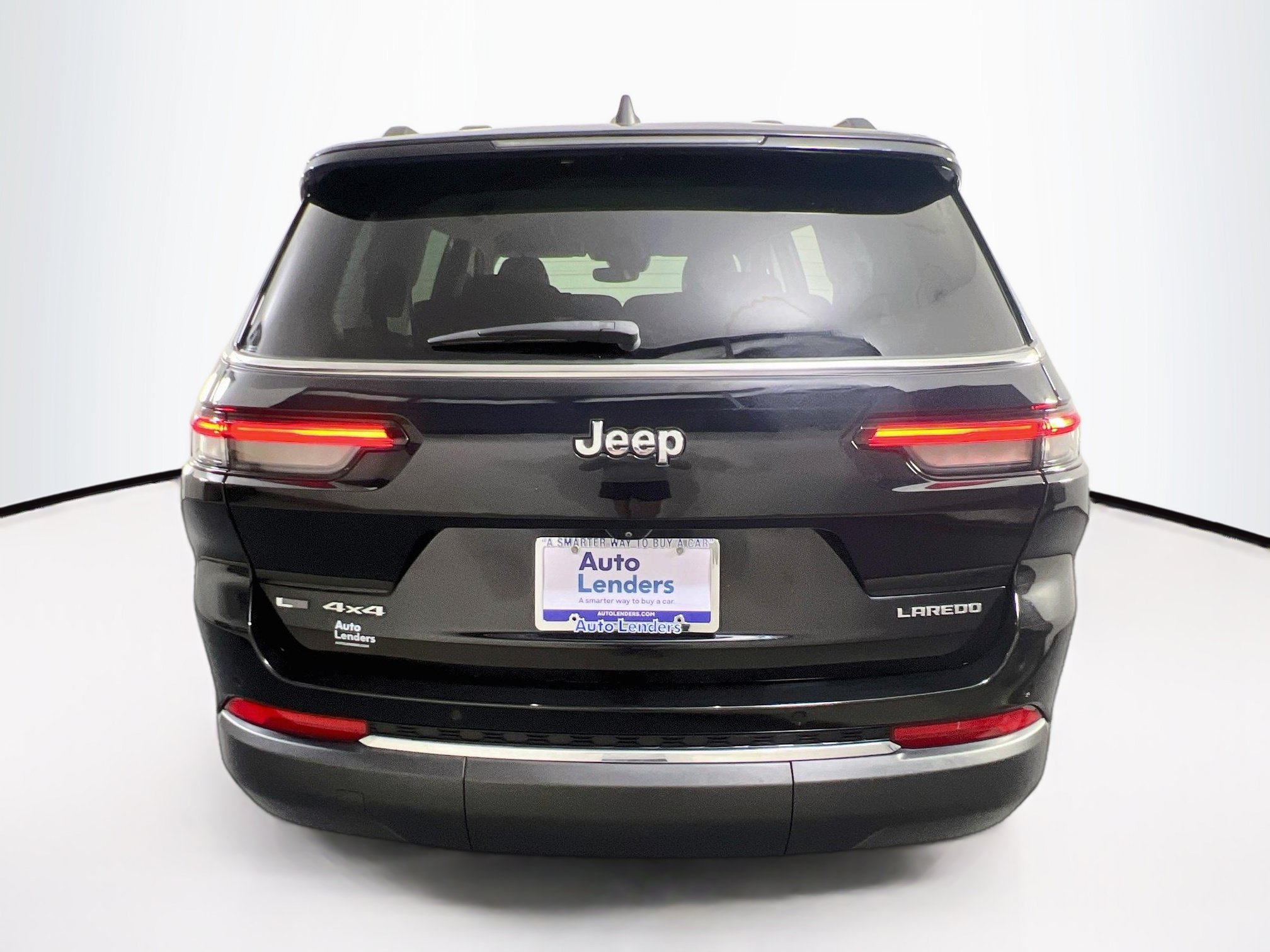 Used 2023 Jeep Grand Cherokee L Laredo AWD/4WD image 6