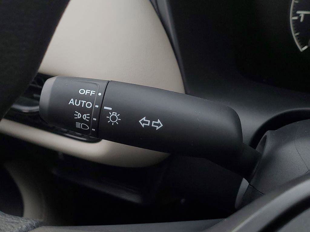 New 2026 Honda HR-V LX image 14