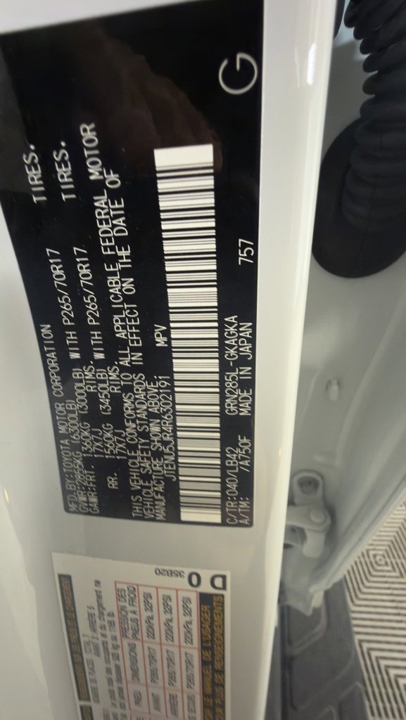 Used 2024 Toyota 4Runner SR5 Premium image 16