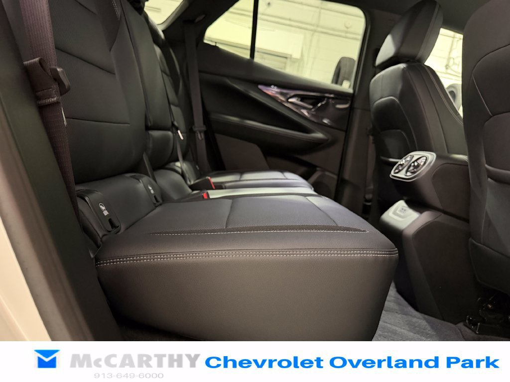 Used 2024 Chevrolet Blazer EV LT AWD/4WD image 28