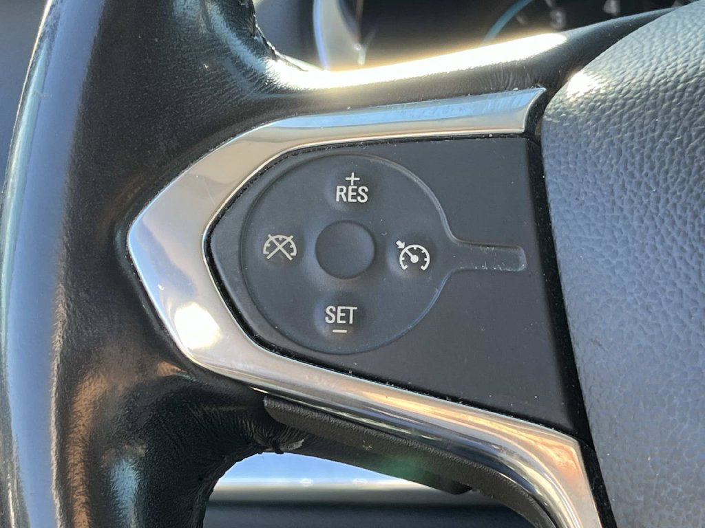 Used 2018 Chevrolet Traverse LT w/ LPO, 'HIT The Road' Package FWD image 40