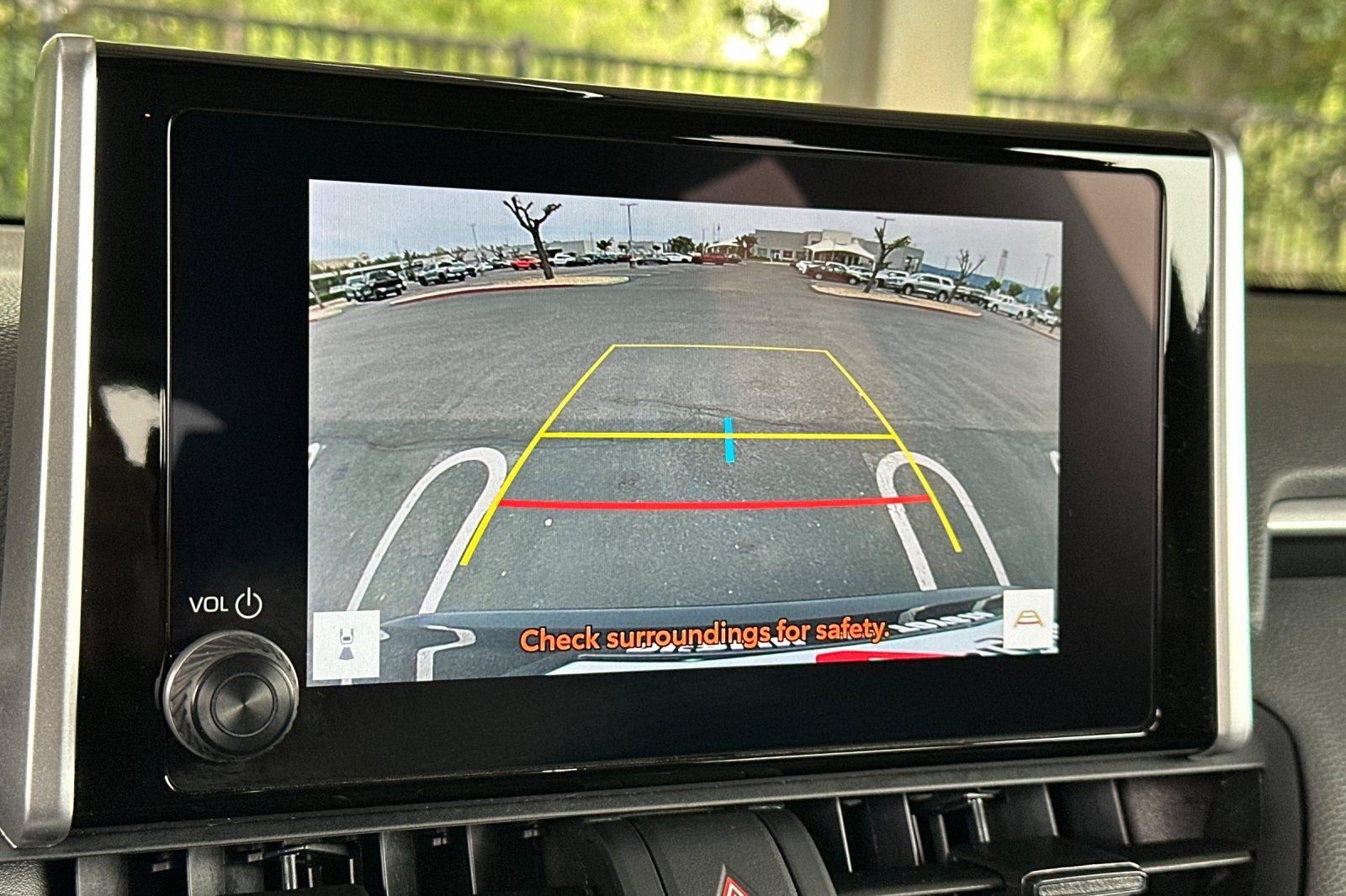 Used 2025 Toyota RAV4 XLE AWD/4WD image 22