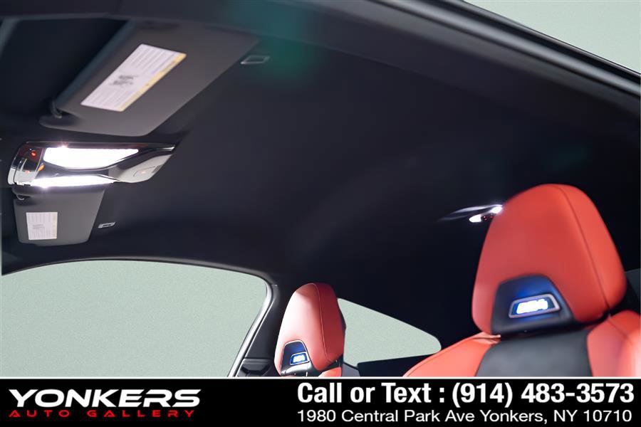 Used 2025 BMW M4 Coupe w/ Executive Package image 17