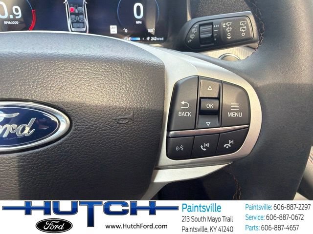 New 2026 Ford Explorer Active w/ Active Comfort Package AWD/4WD image 23