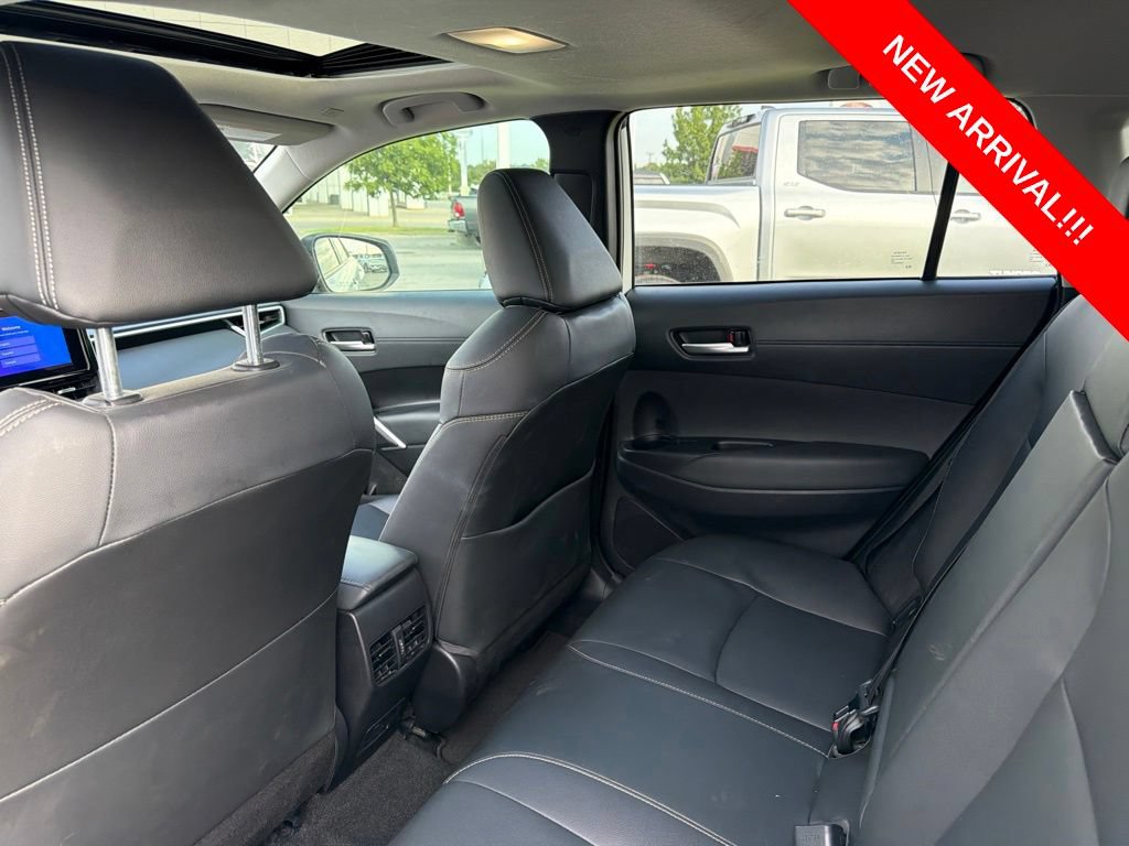 Certified 2025 Toyota Corolla Cross XLE w/ Convenience Package FWD image 8