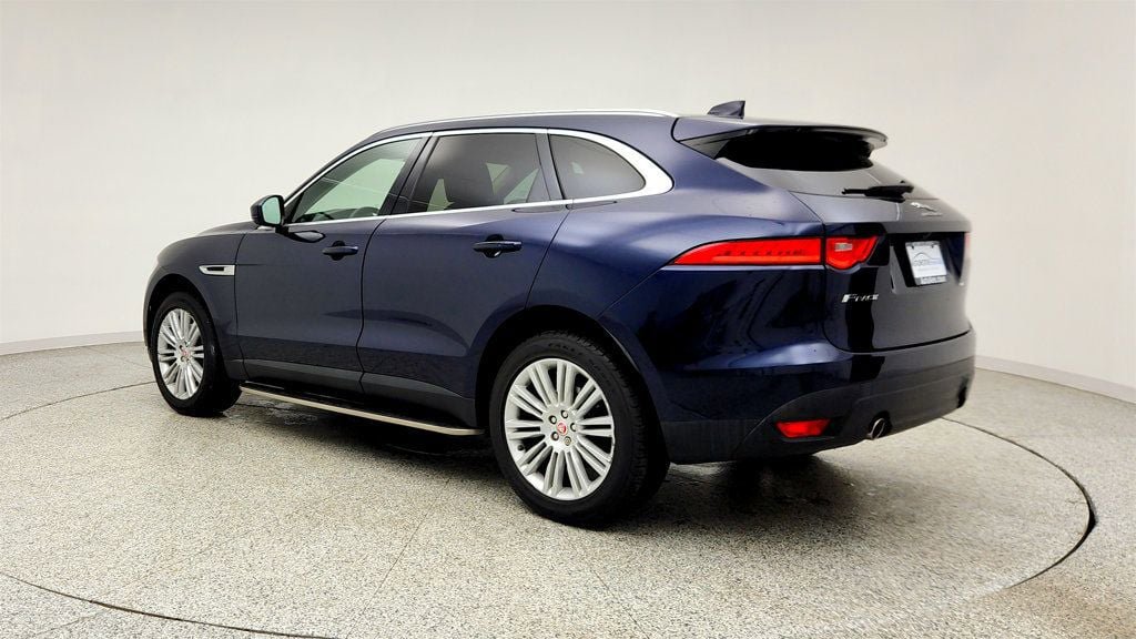 Used 2018 Jaguar F-PACE Portfolio AWD/4WD image 7