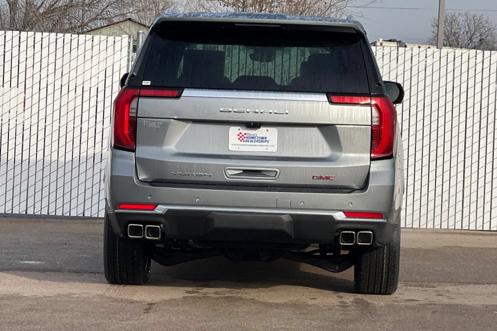 New 2026 GMC Yukon XL Denali w/ Denali Reserve Package AWD/4WD image 5