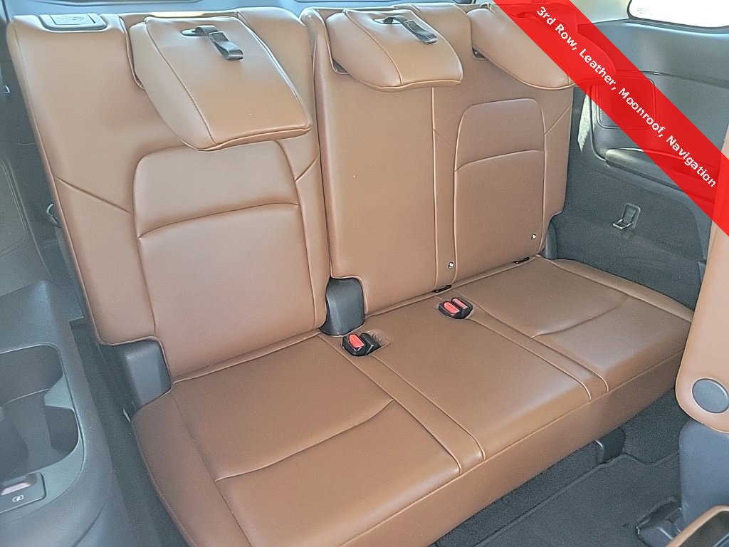 Used 2022 Nissan Pathfinder Platinum w/ Cargo Package image 40