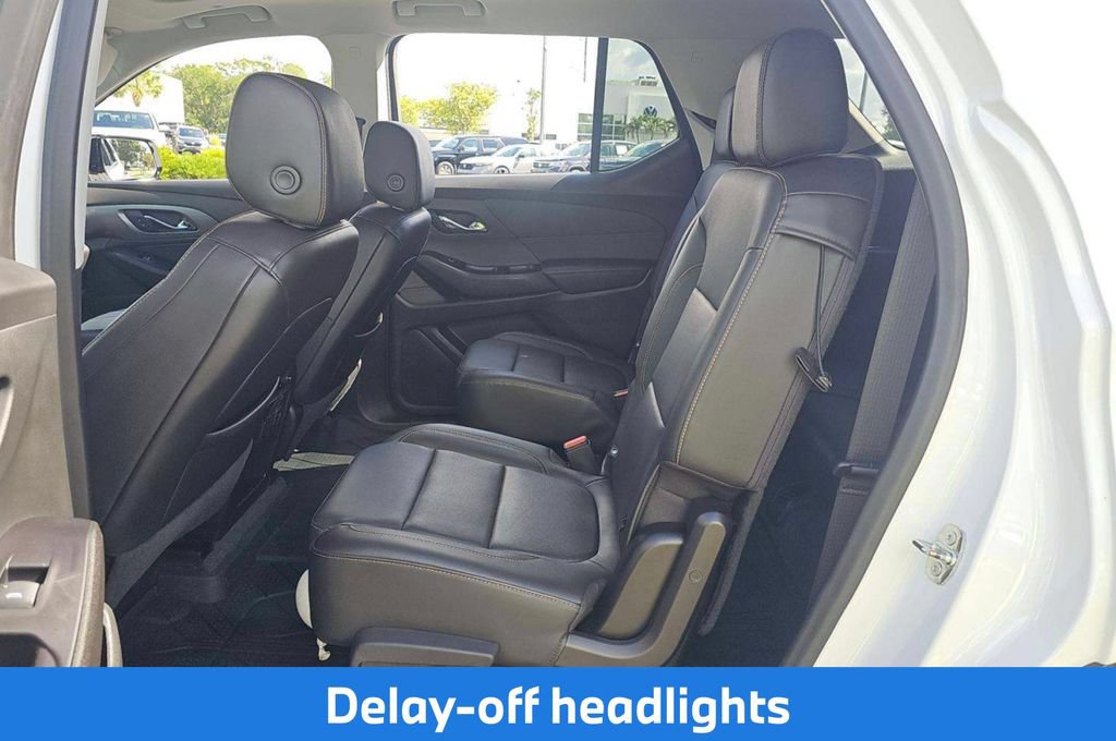 Used 2020 Chevrolet Traverse Premier w/ Redline Edition AWD/4WD image 9