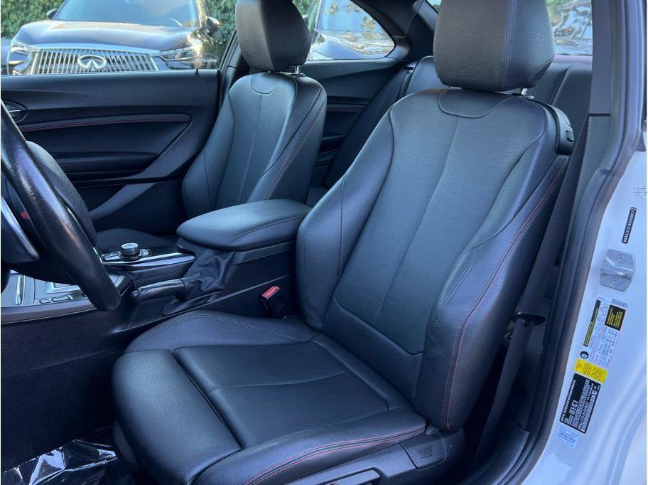 Used 2019 BMW 230i Coupe w/ Convenience Package image 8