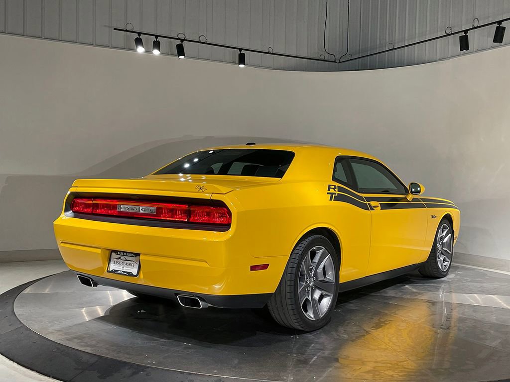 Used 2012 Dodge Challenger R/T RWD image 27