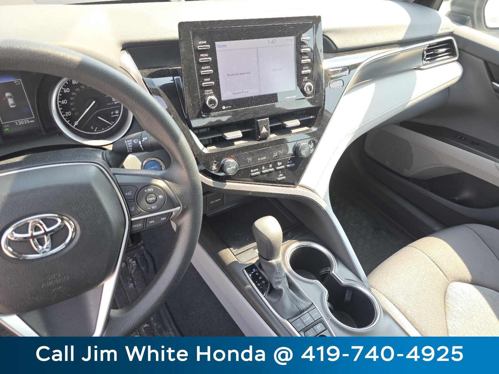 Used 2024 Toyota Camry LE FWD image 30