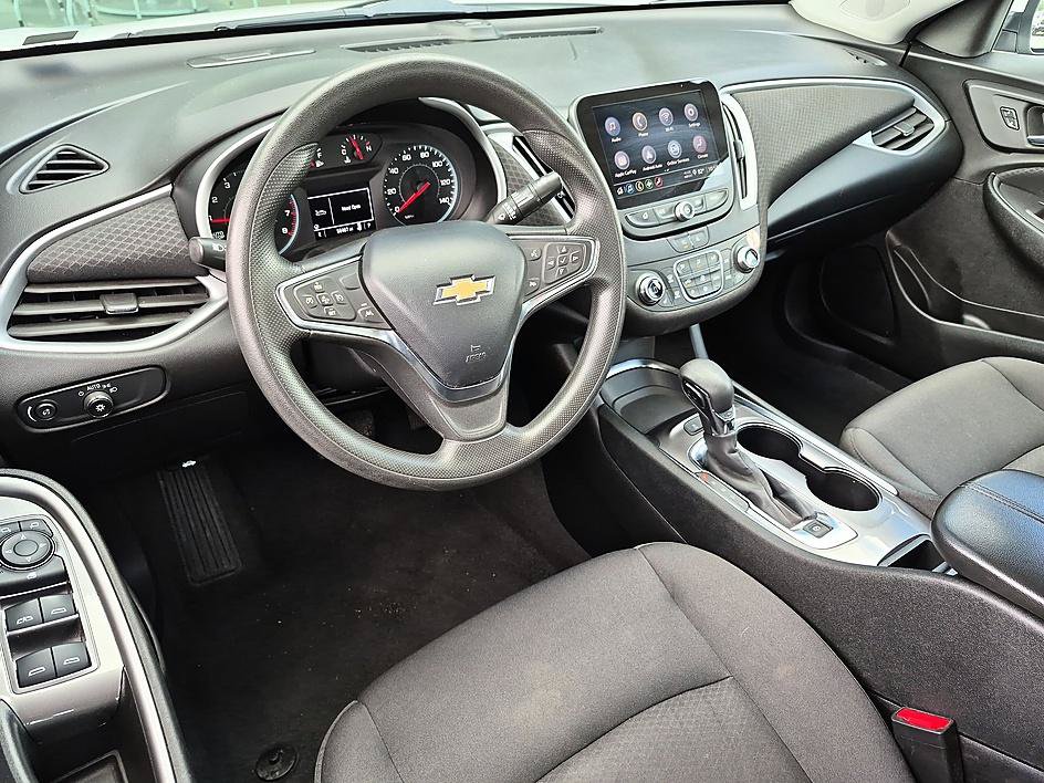 Used 2024 Chevrolet Malibu LT FWD image 27