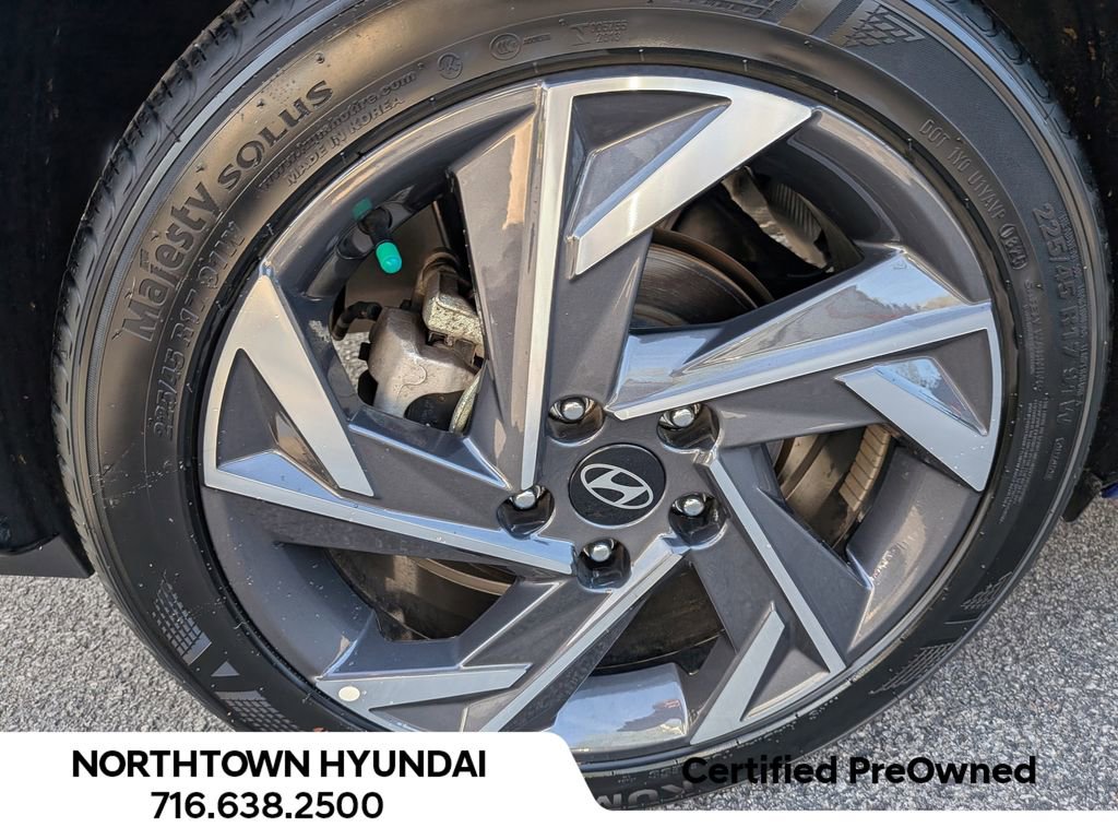 Used 2025 Hyundai Elantra Sport FWD image 39