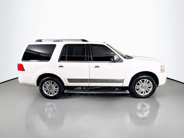 Used 2013 Lincoln Navigator 4WD w/ HD Trailer Tow Pkg image 5