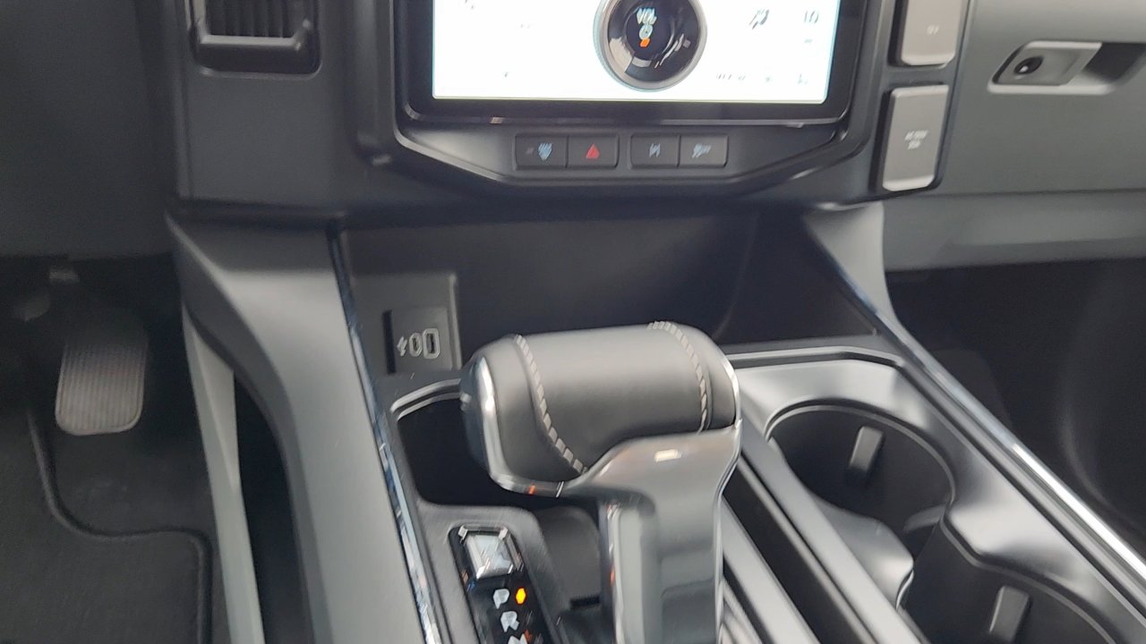 New 2025 Ford F150 Lightning Flash image 23