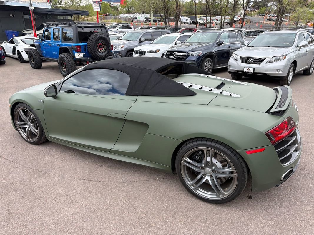 Used 2011 Audi R8 V10 AWD/4WD image 5