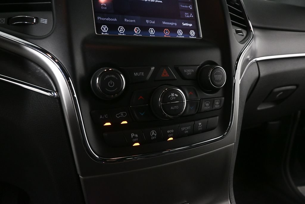 Used 2018 Jeep Grand Cherokee Limited RWD image 14