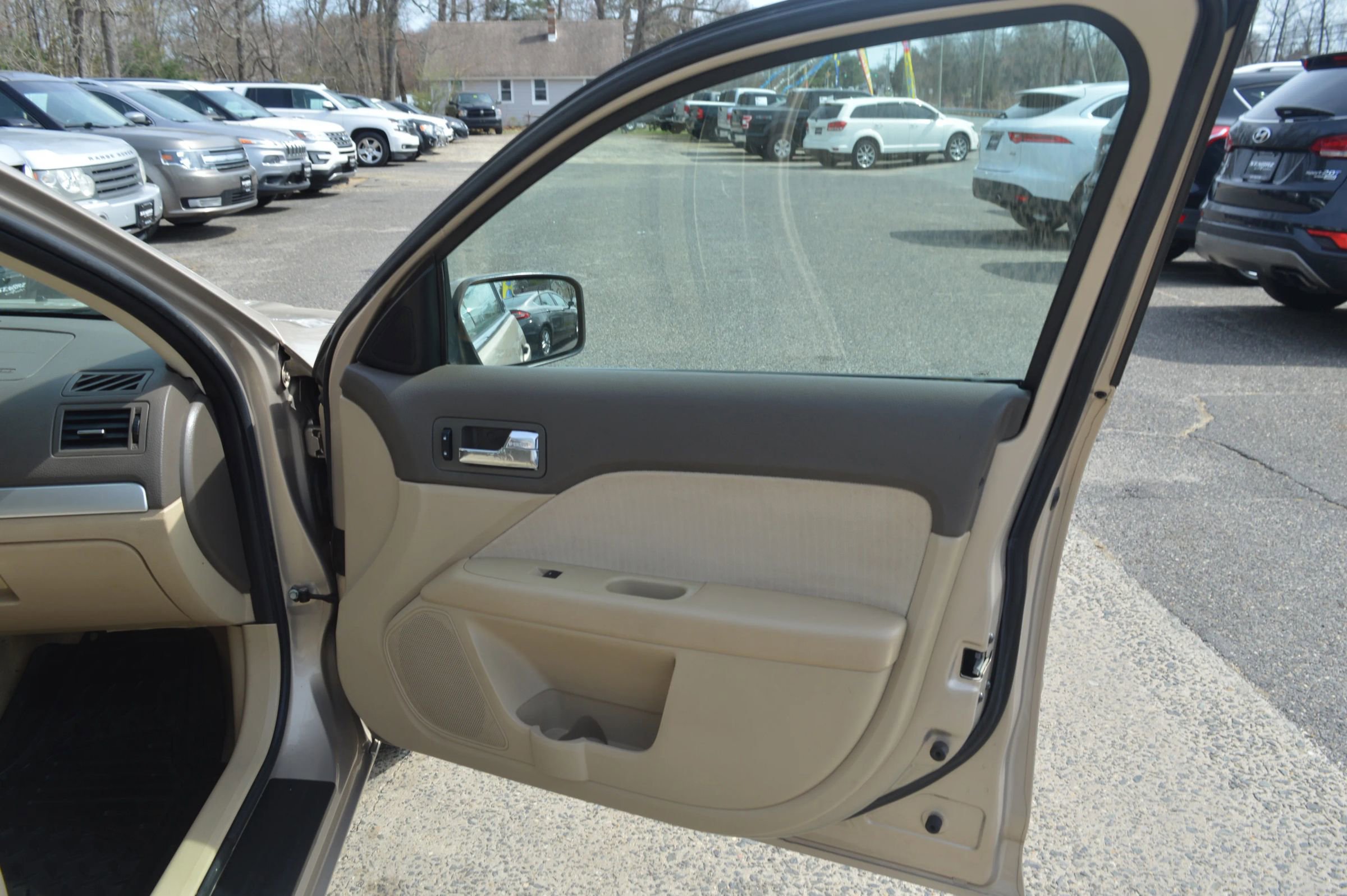 Used 2006 Mercury Milan image 23