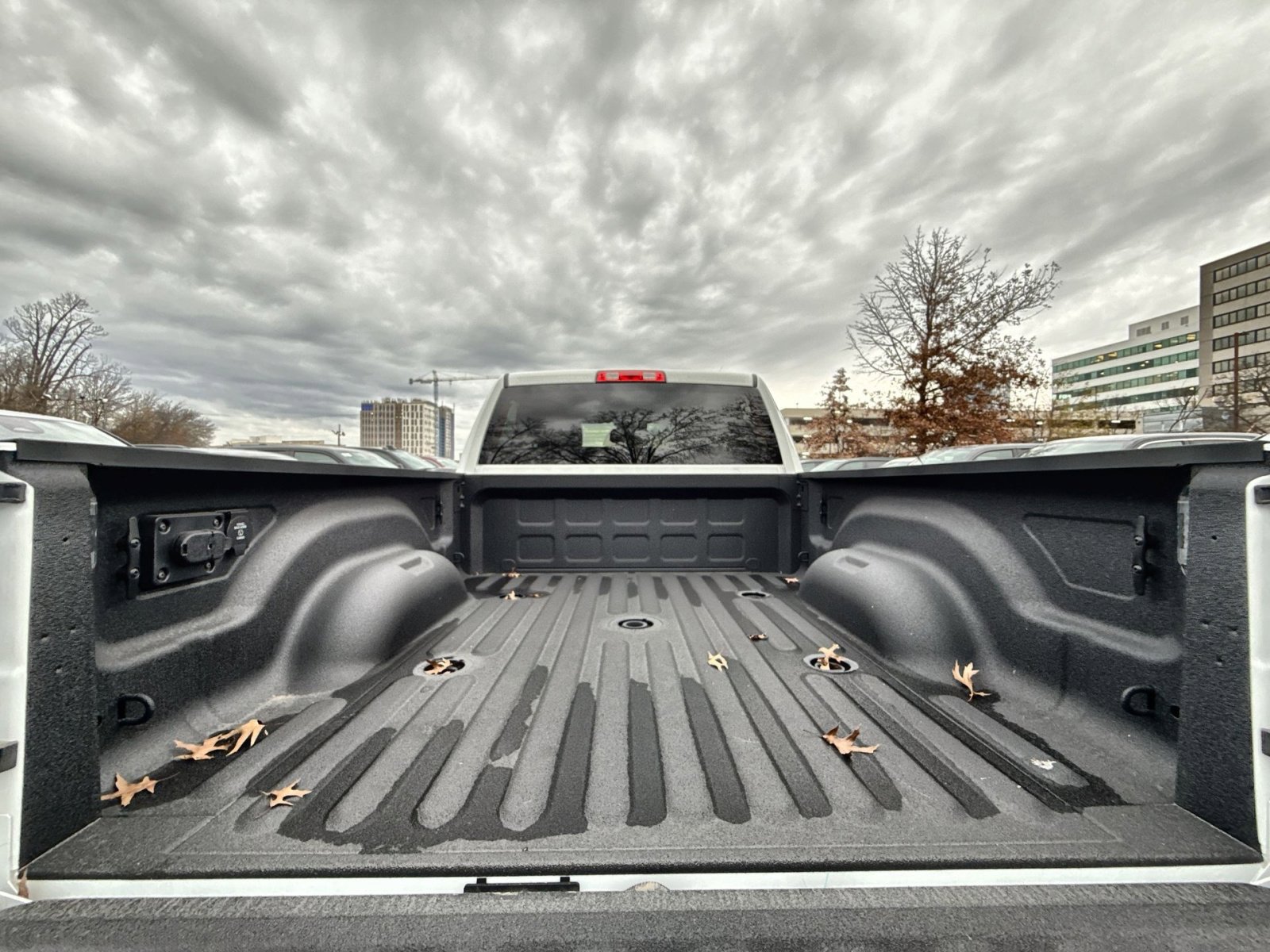 New 2026 RAM 2500 Tradesman w/ Chrome Appearance Group image 24