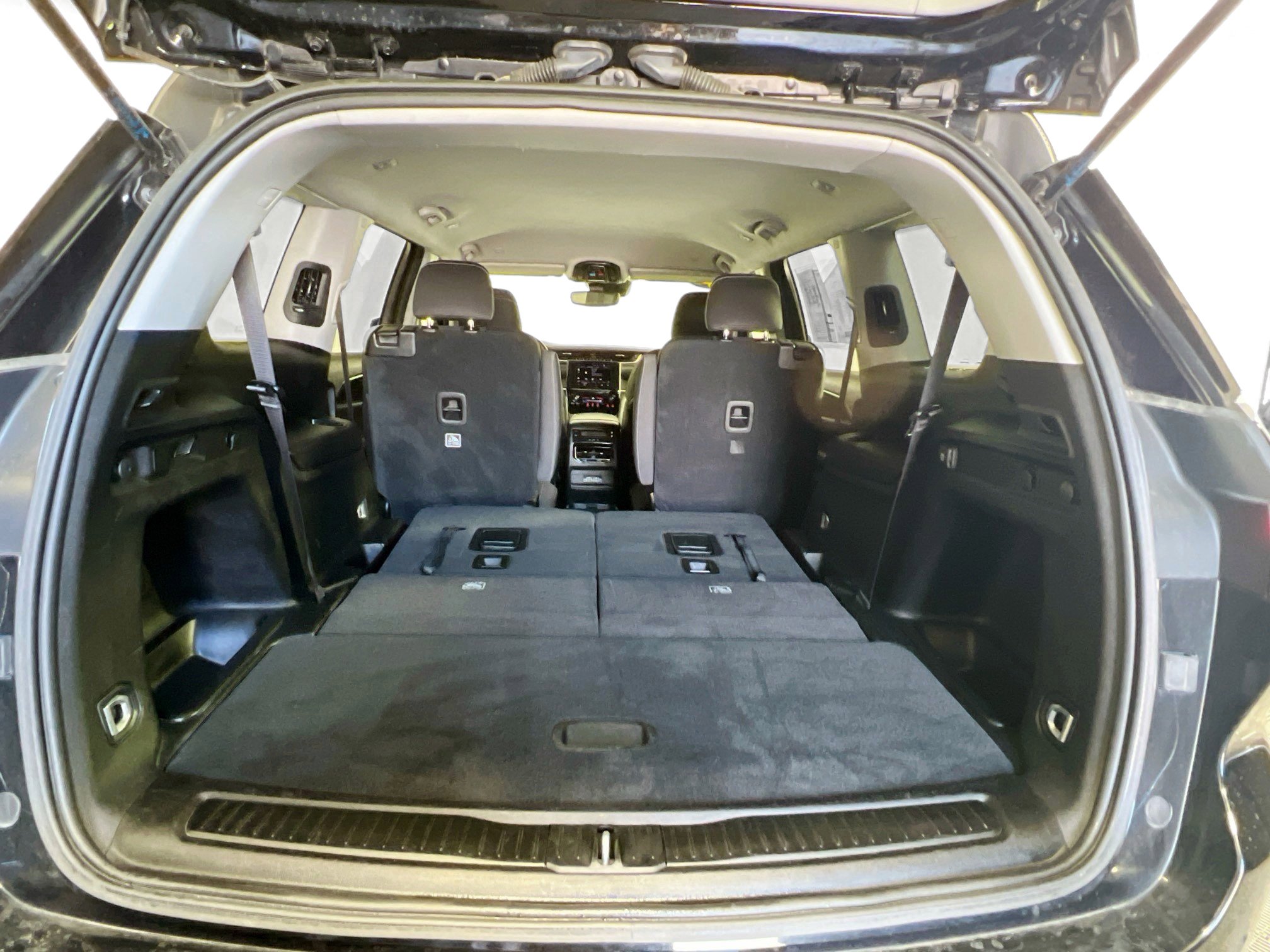 Used 2023 Jeep Grand Cherokee L Laredo RWD image 34