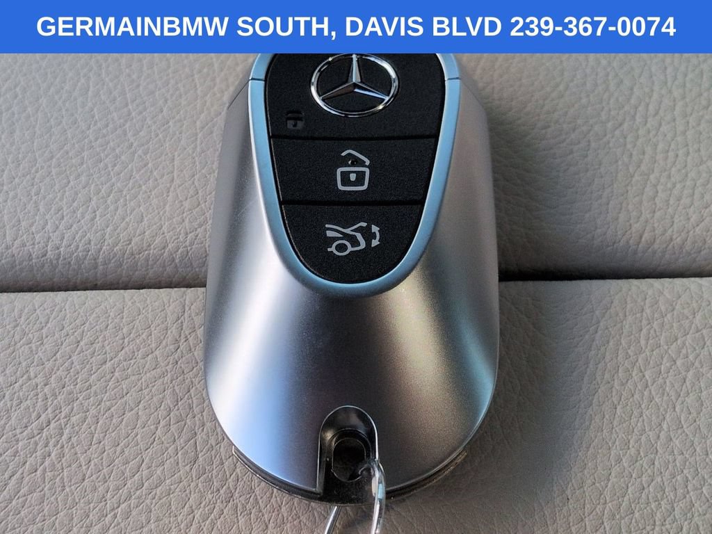Used 2025 Mercedes-Benz CLE 300 4MATIC Coupe image 30