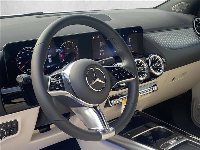 Certified 2025 Mercedes-Benz GLA 250 video 3