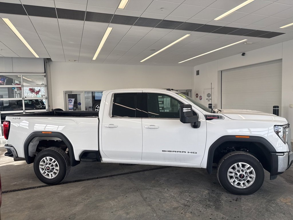 Used 2024 GMC Sierra 2500 SLE w/ SLE Convenience Package image 2