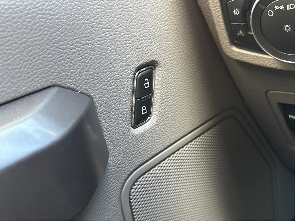 Used 2020 Ford F150 XLT image 34