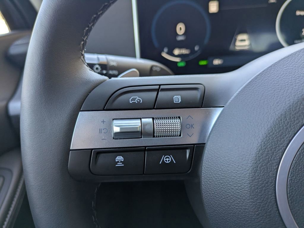 New 2025 Hyundai Sonata Limited image 19