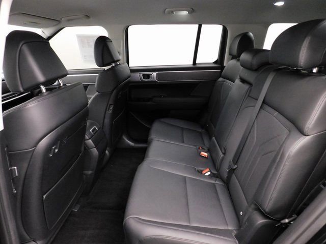 Used 2024 Hyundai Santa Fe SEL image 25