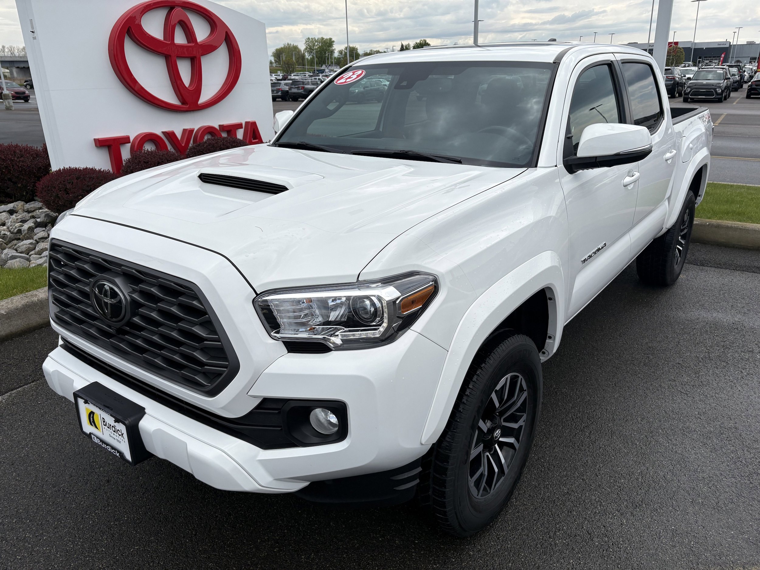 Used 2023 Toyota Tacoma TRD Sport w/ TRD Premium Sport Package