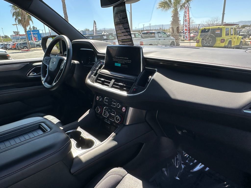 Used 2024 Chevrolet Suburban RST image 12