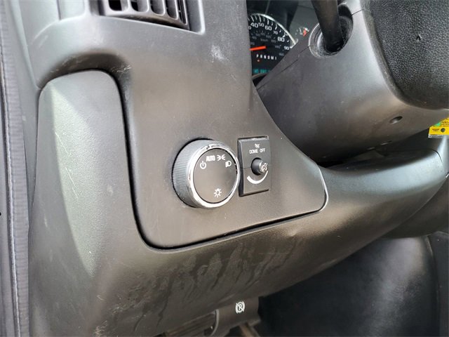 Used 2018 Chevrolet Express 2500 Work Van image 16