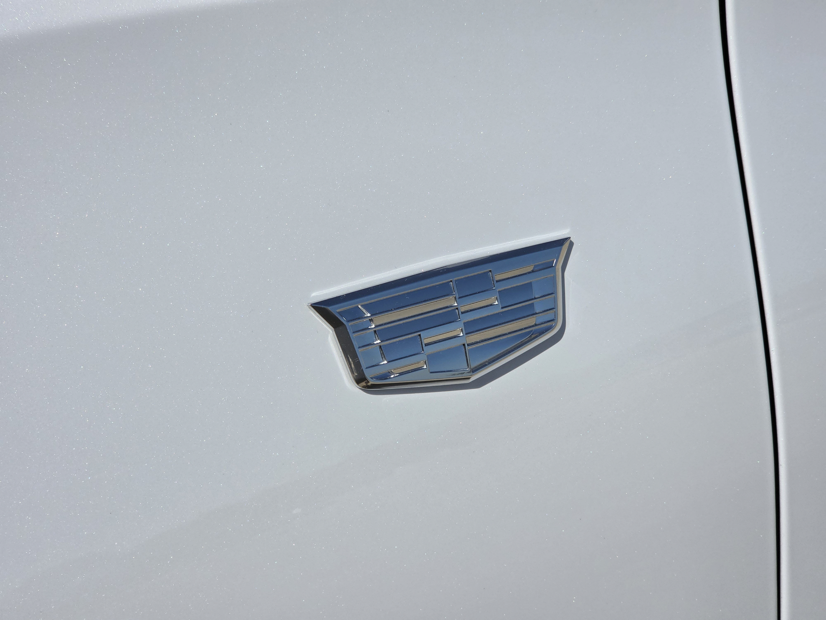 Used 2026 Cadillac Escalade Platinum Sport w/ LPO, ONYX Package AWD/4WD image 36