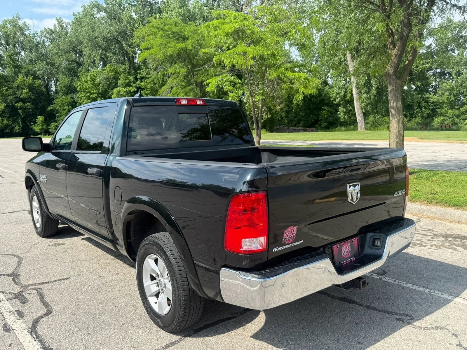 Used 2016 RAM 1500 Outdoorsman AWD/4WD image 9