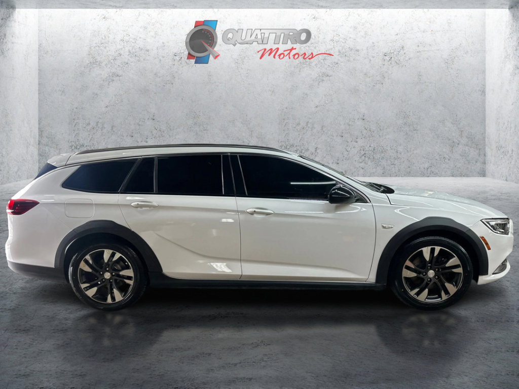 Used 2018 Buick Regal Preferred w/ Sights and Sounds Package image 7