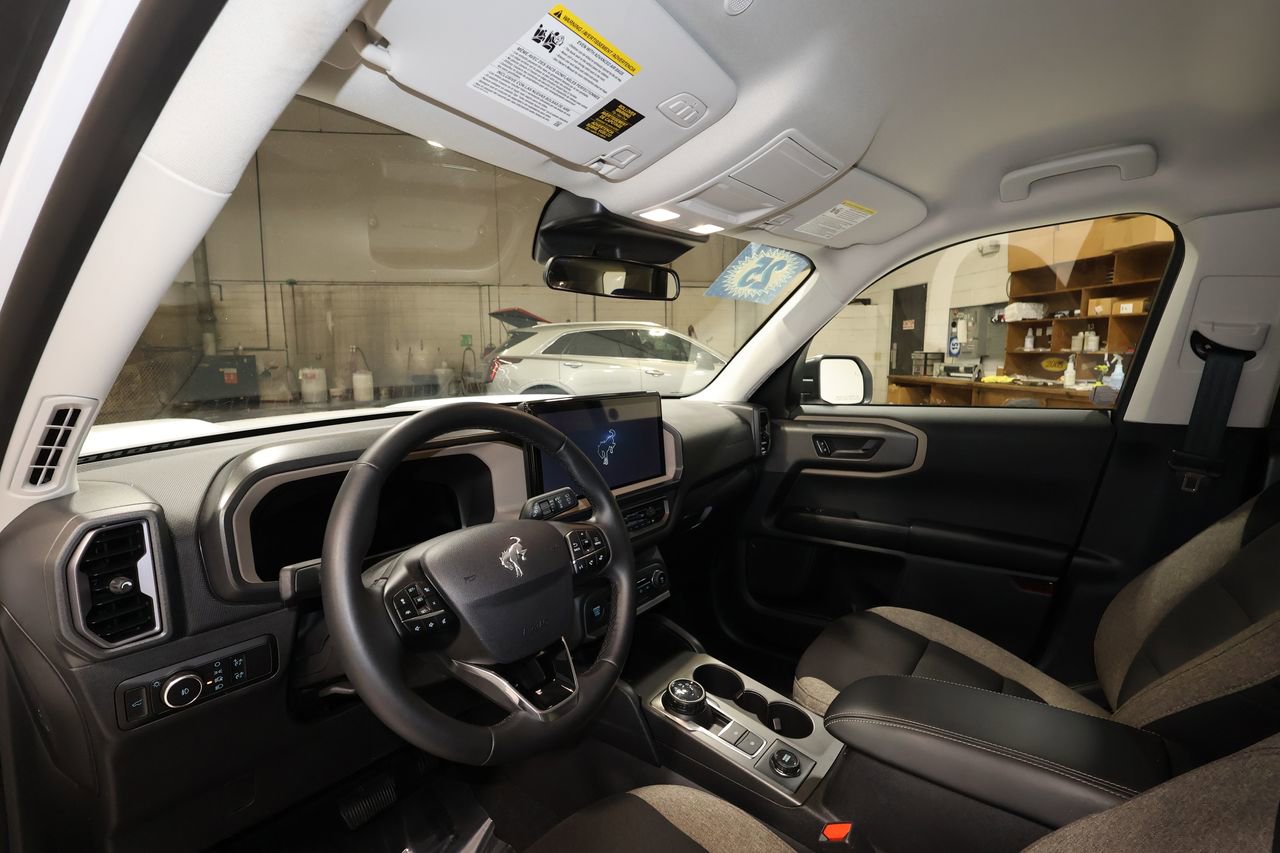 Used 2025 Ford Bronco Sport Big Bend w/ Convenience Package image 9