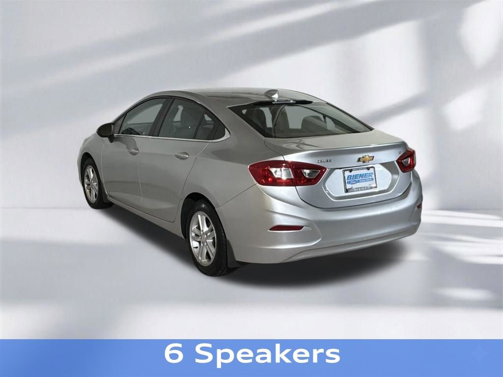 Used 2017 Chevrolet Cruze LT image 7