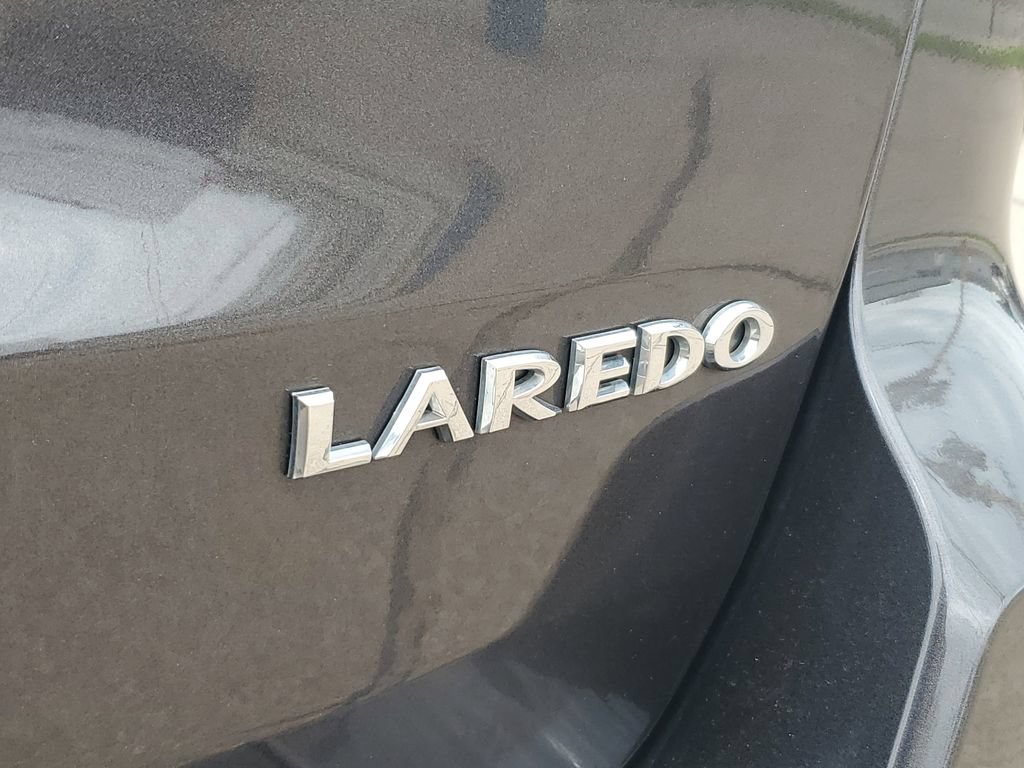 Used 2021 Jeep Grand Cherokee Laredo AWD/4WD image 8
