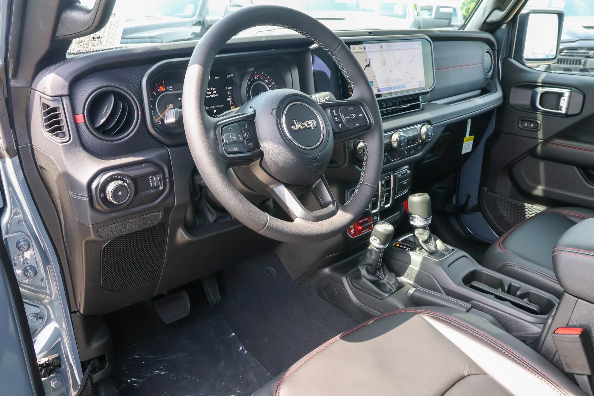 New 2026 Jeep Wrangler Unlimited Rubicon AWD/4WD image 3