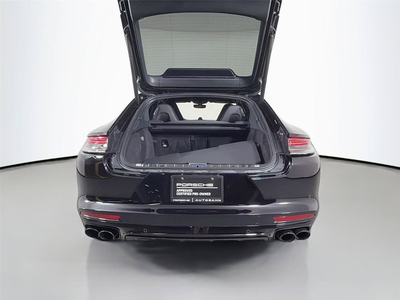 Certified 2023 Porsche Panamera Turbo S AWD/4WD image 36
