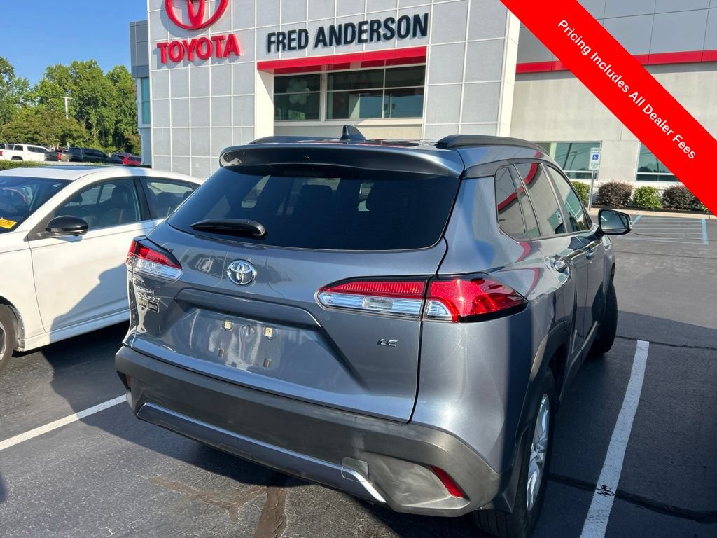 Used 2025 Toyota Corolla Cross LE FWD image 5