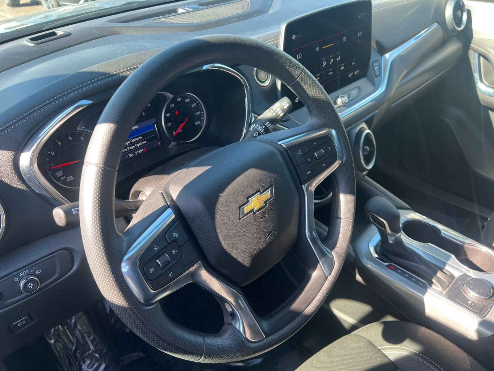 Used 2025 Chevrolet Blazer LT image 28