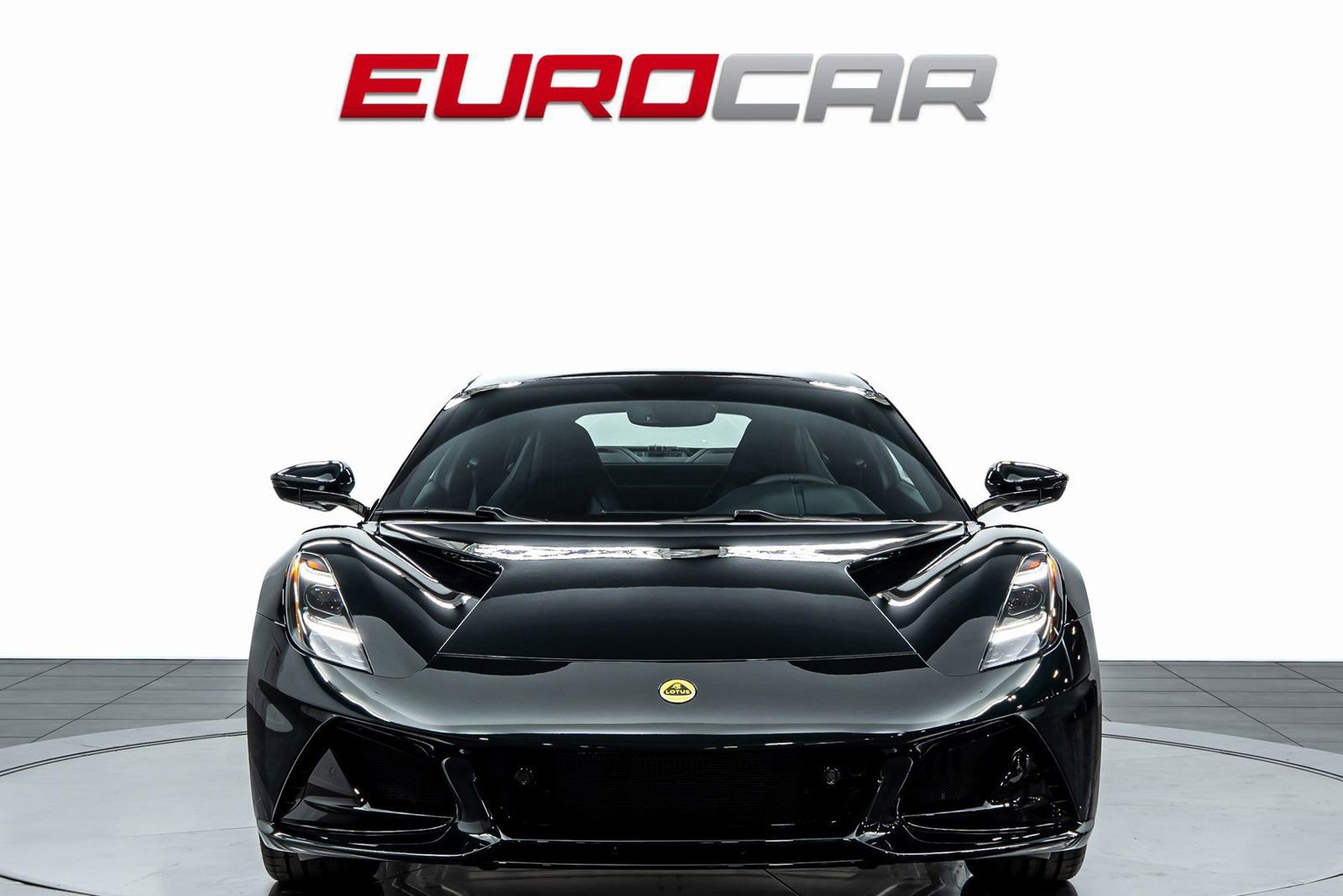 New 2025 Lotus Emira image 8