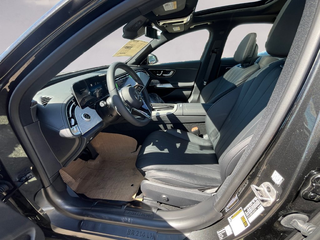 New 2026 Mercedes-Benz E 450 4MATIC Sedan image 6