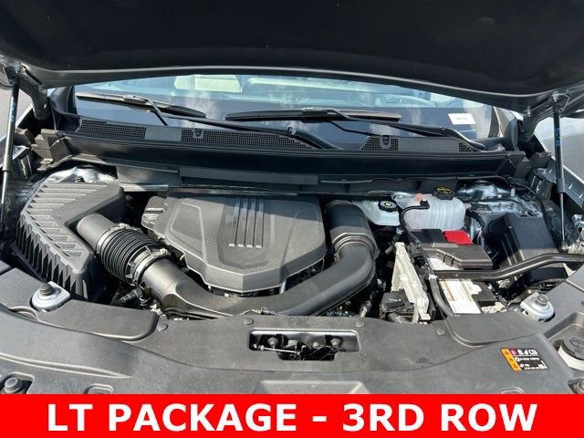 Certified 2025 Chevrolet Traverse LT image 11