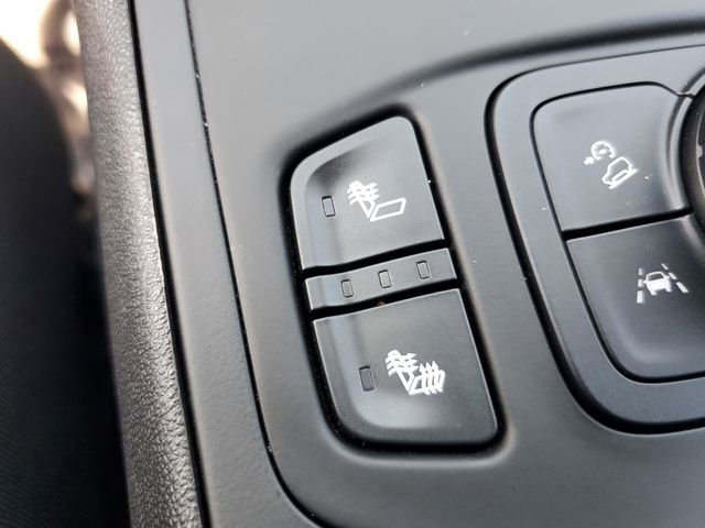 Used 2023 GMC Terrain SLT image 5