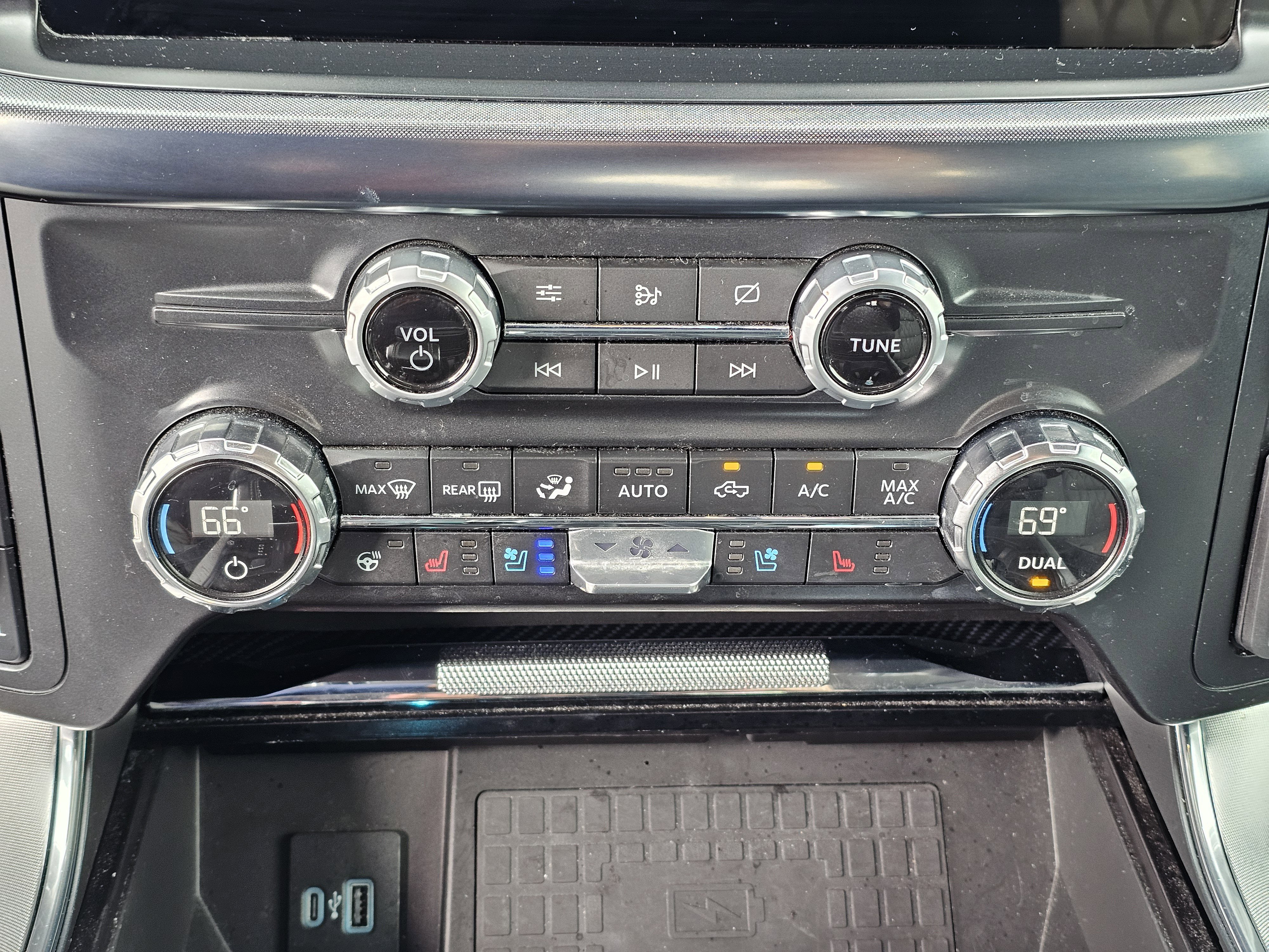 Used 2021 Ford F150 Limited image 29